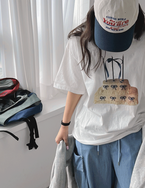 [4color]키치 케이트 프린팅 루즈핏 반팔 티셔츠